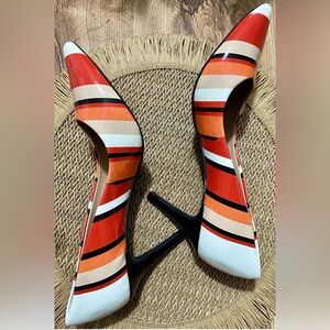 INC International Concepts Woman's Striped Heels Size 9
